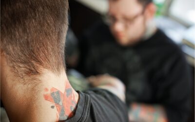 Quando il tatuaggio può essere causa di vertigini e acufene
